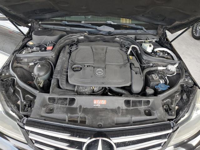 WDDGF8AB5EG162402 Mercedes-Benz C 300 4MAT
