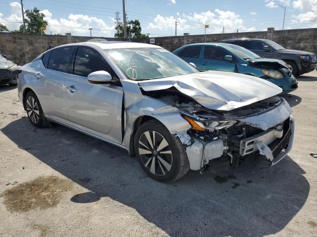 Vin: 1n4bl4dv9kc114180, lot: 70639603, nissan altima sv 20194