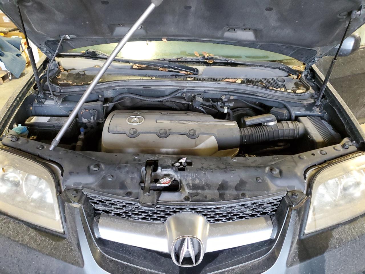 2HNYD18205H524586 2005 Acura Mdx