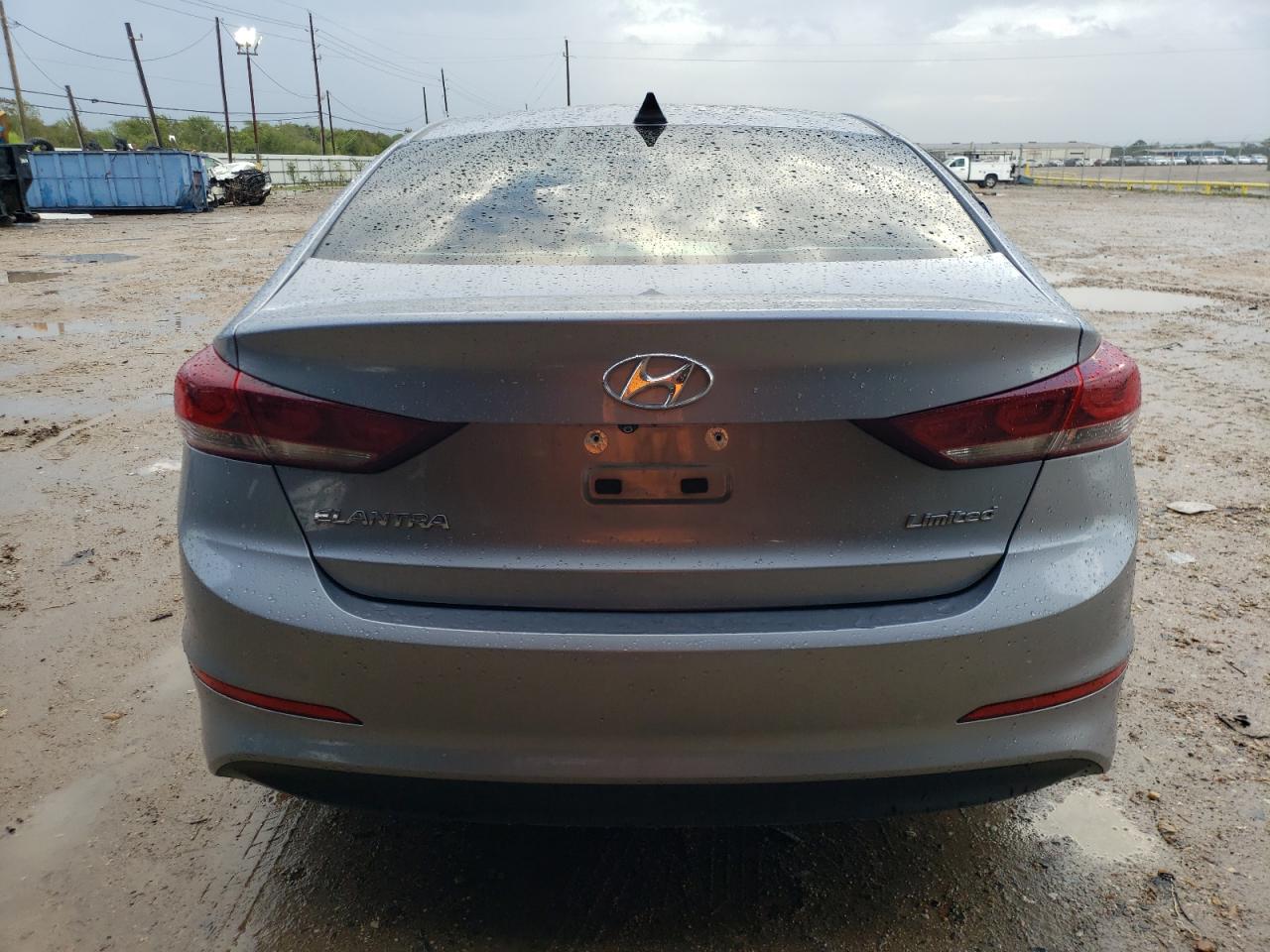 2017 Hyundai Elantra Se vin: 5NPD84LF1HH000296