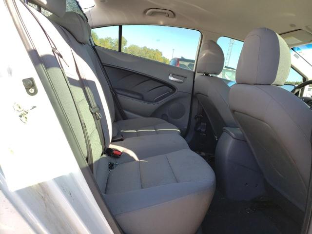 3KPFK4A77HE031305 KIA FORTE LX
