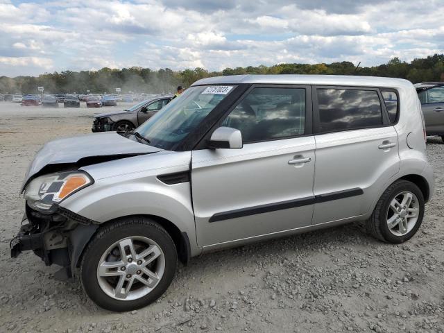 2011 Kia Soul +