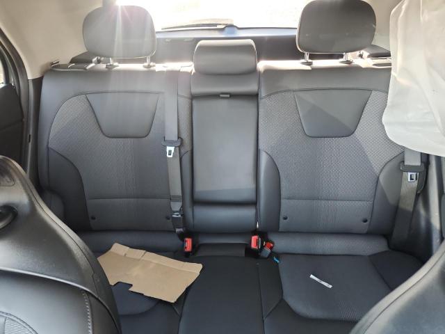 KNDCR3L18P5026464 KIA Niro Wind