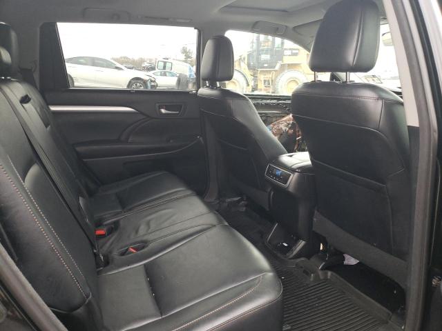 2018 TOYOTA HIGHLANDER - 5TDJZRFH7JS871813