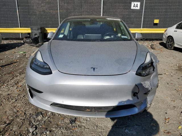 5YJ3E1EA9JF032440 | 2018 Tesla model 3