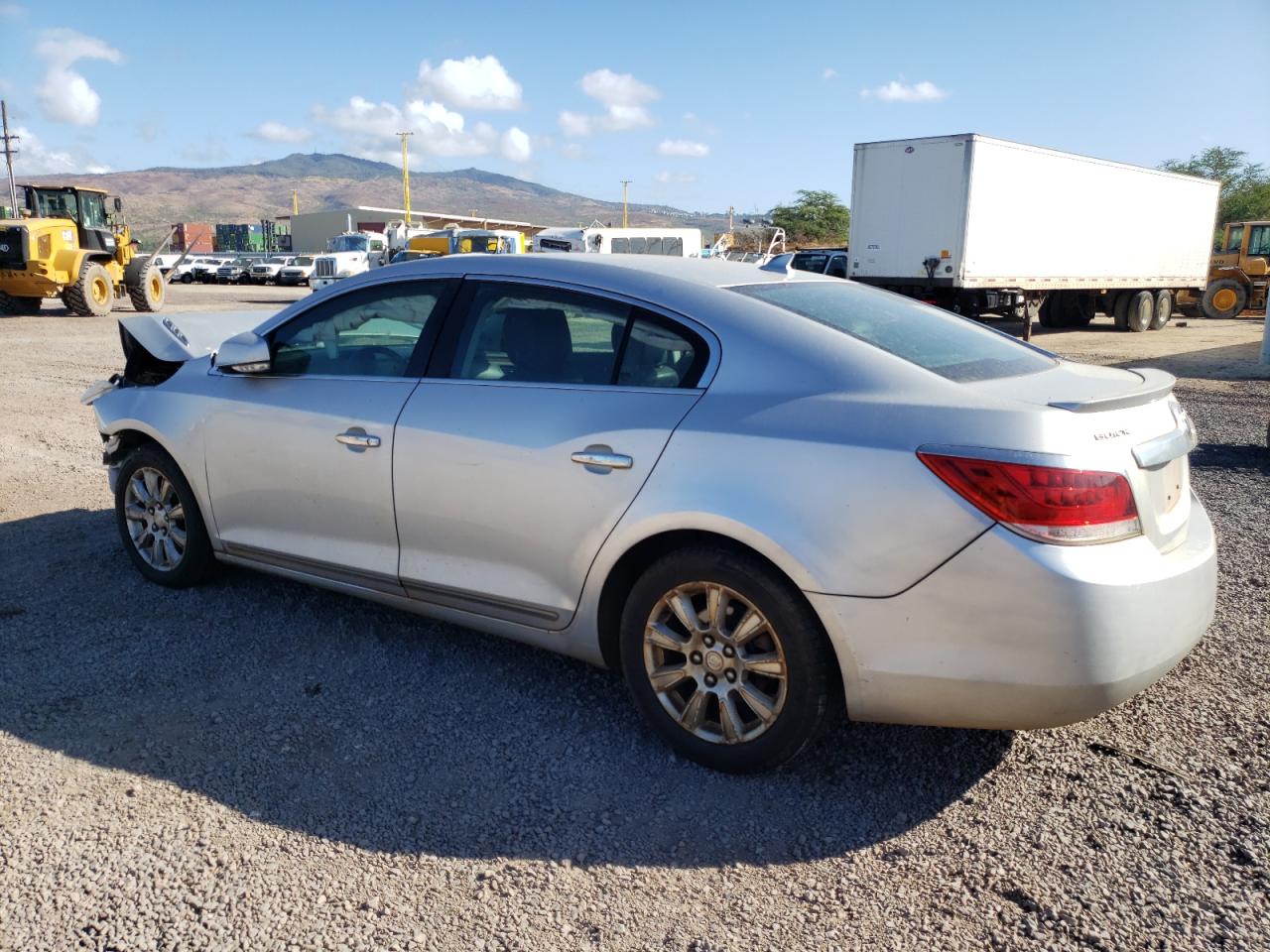 Lot #2870336925 2012 BUICK 4 DOOR