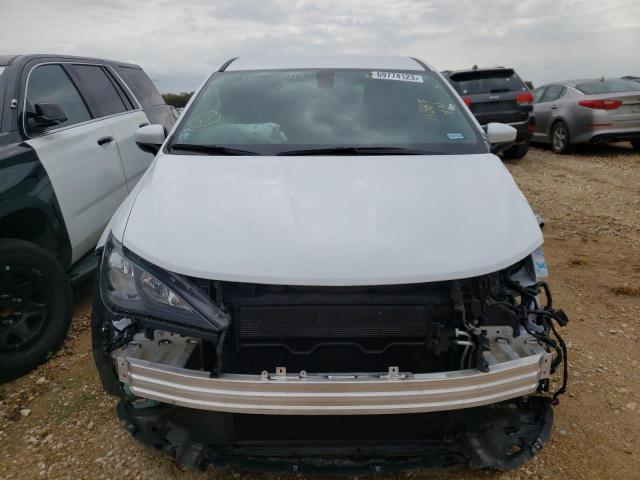 2C4RC1CG2NR203546 Chrysler Voyager Lx