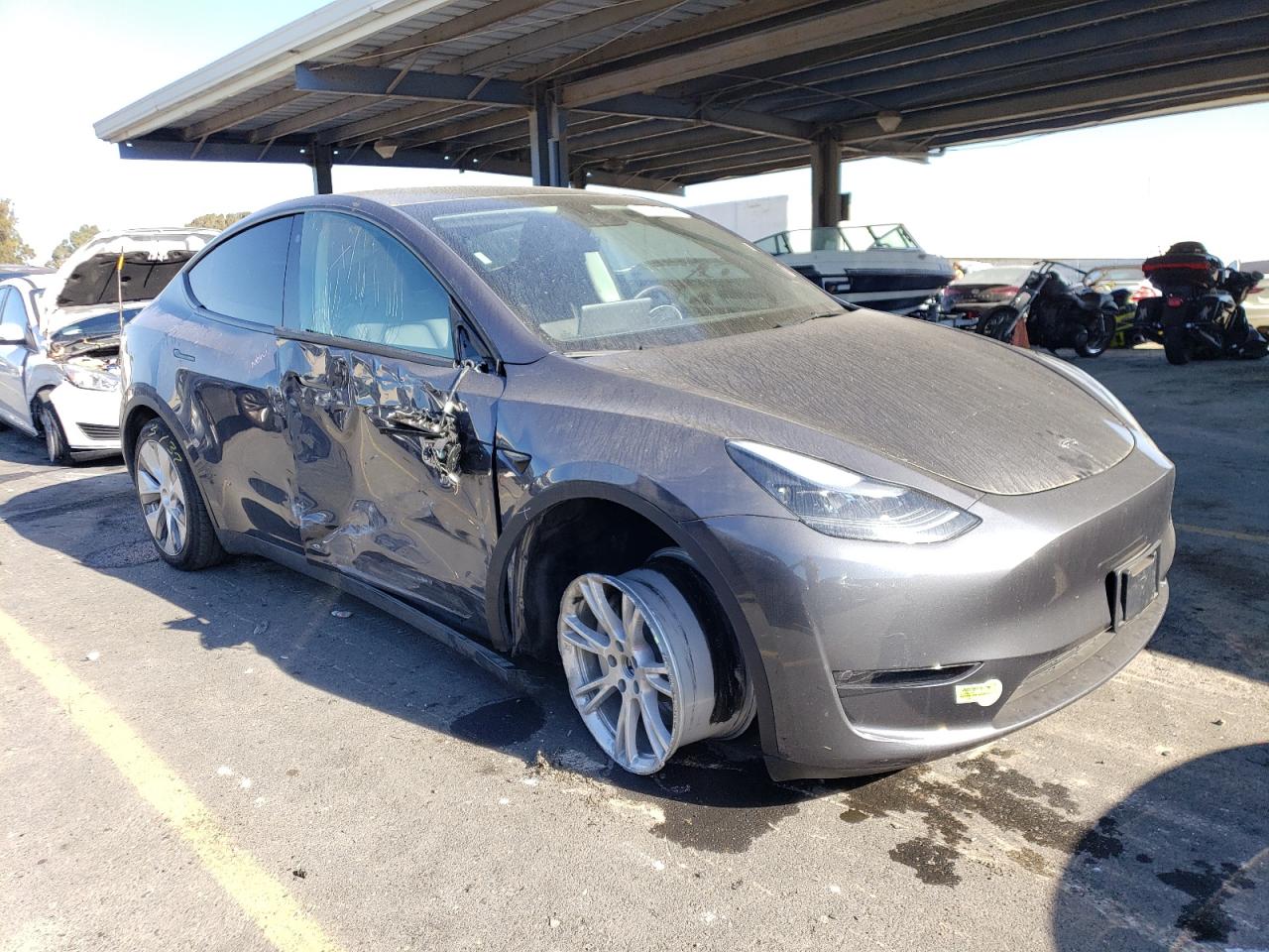 7SAYGDEE4PF639961 Tesla Model Y  4