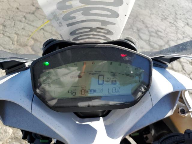 2017 DUCATI SUPERSPORT ZDMVABDS6HB003001