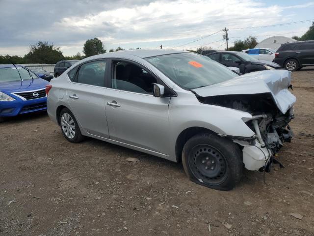  NISSAN SENTRA 2018 Сріблястий