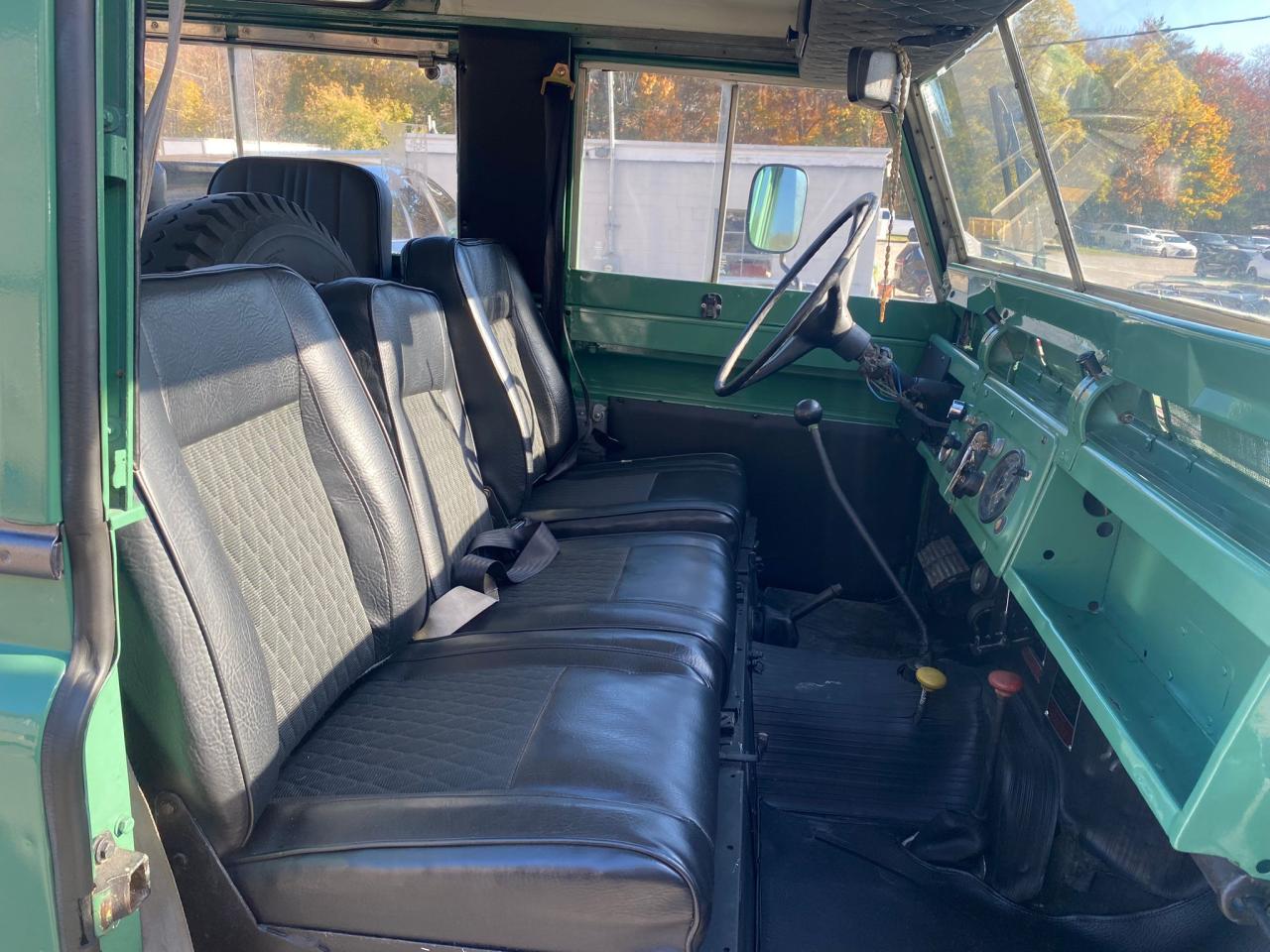 93013328 1976 Land Rover Landrover