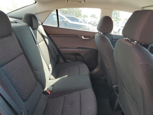 3KPA24ADXPE560195 KIA RIO LX