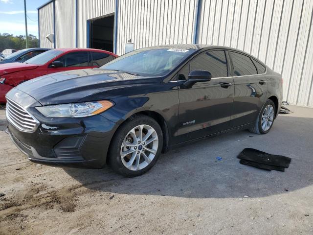 3FA6P0LU7KR120410 Ford Fusion SE