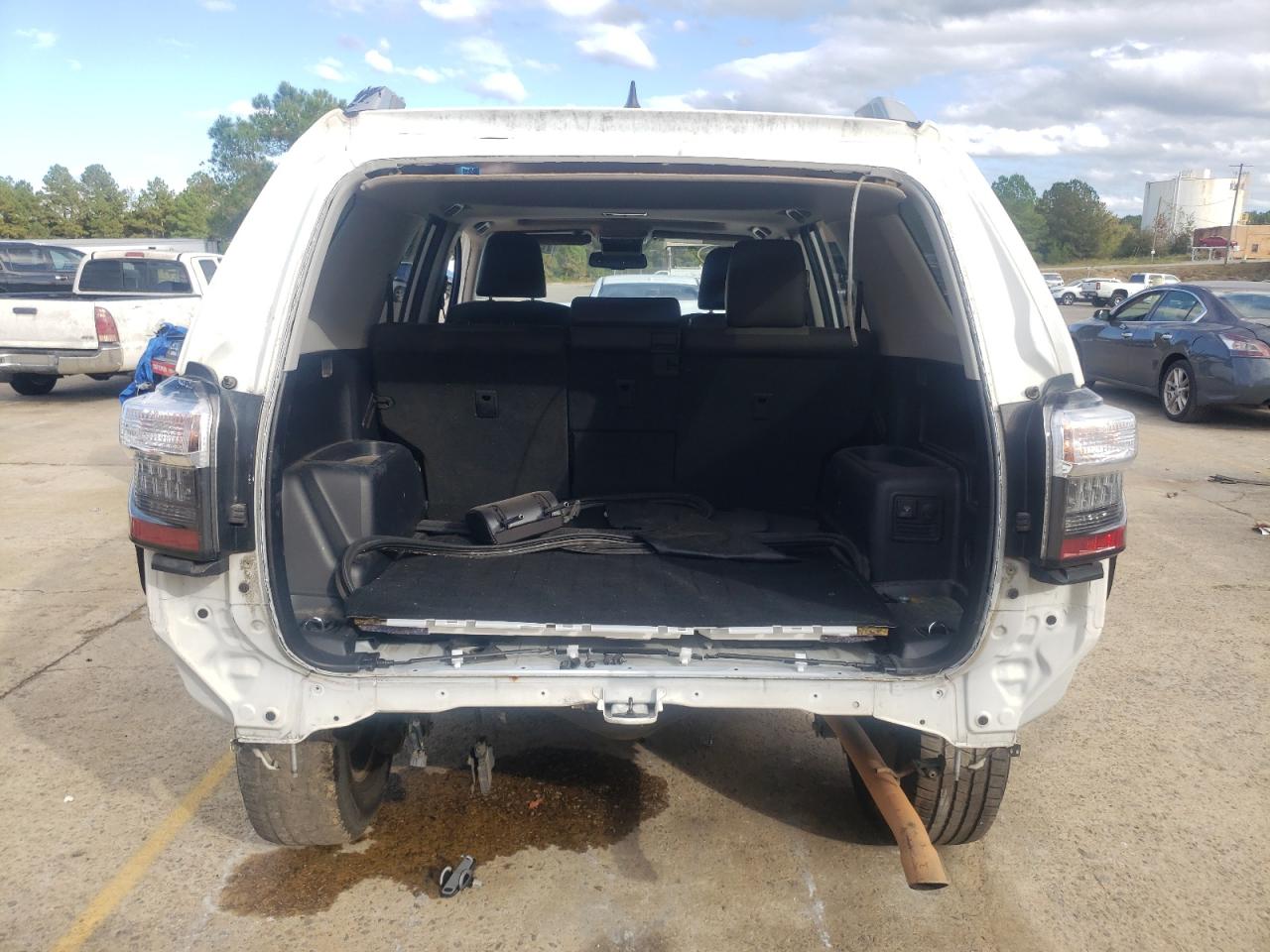 jtezu5jr2j5181768 JTEZU5JR2J5181768 2018 Toyota 4Runner Sr5