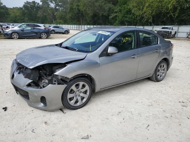 2013 Mazda Mazda3 i