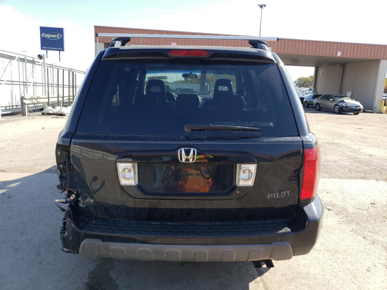 5FNYF18675B028869 2005 Honda Pilot Exl