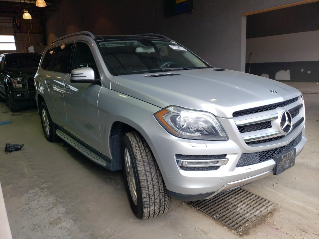 4JGDF6EE8FA478933 2015 Mercedes-Benz Gl 450 4Matic