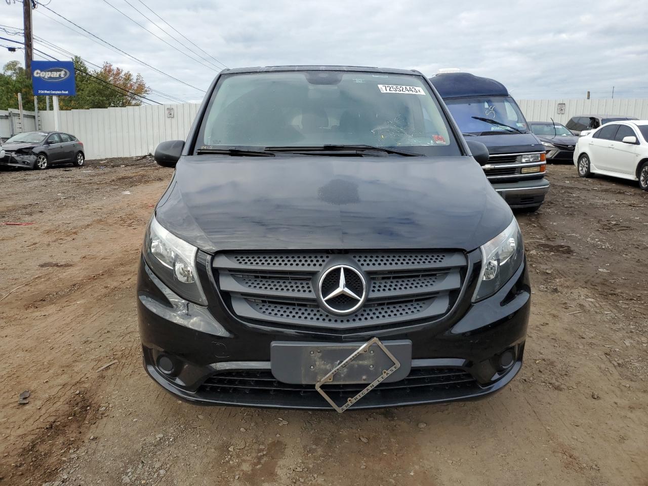 2017 Mercedes-Benz Metris vin: WD4PG2EEXH3333915