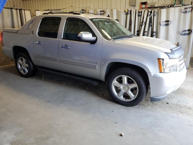 Vin: 3gnmcee04dg325726, lot: 66946313, chevrolet avalanche ls 20134