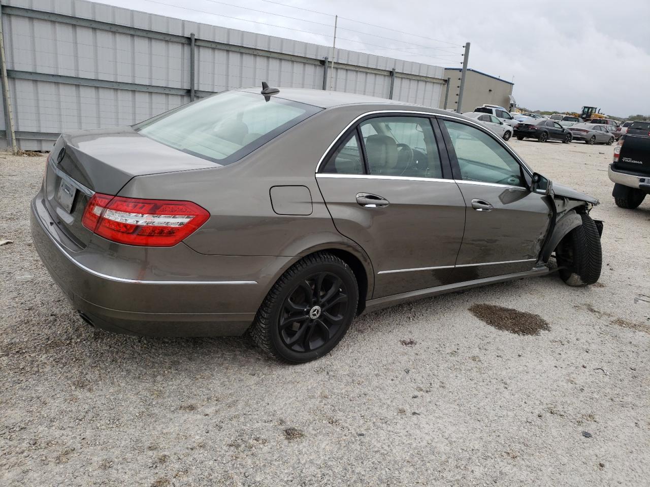 wddhf5kb4da718962 WDDHF5KB4DA718962 2013 Mercedes-Benz E 350