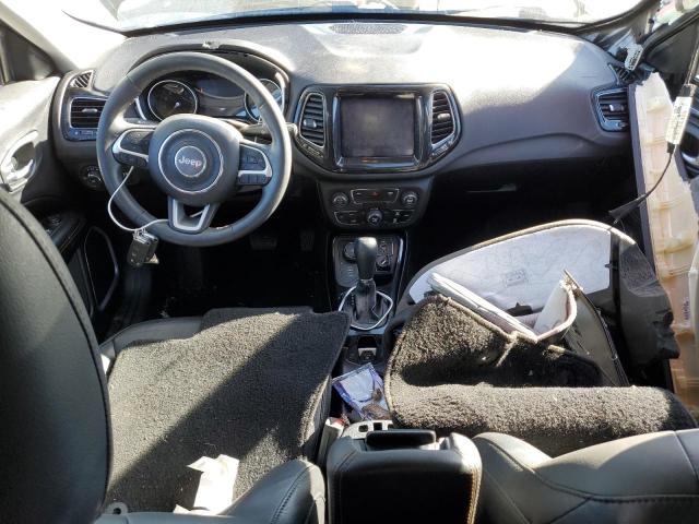 3C4NJDCB8JT354666 Jeep Compass Limited