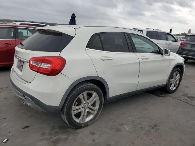 2015 MERCEDES-BENZ GLA 250 - WDCTG4EB3FJ132399