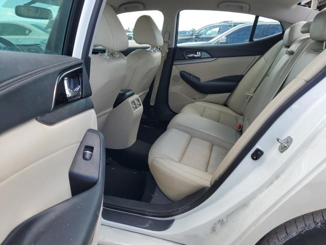 1N4AA6AP0HC455625 Nissan Maxima 3.5s