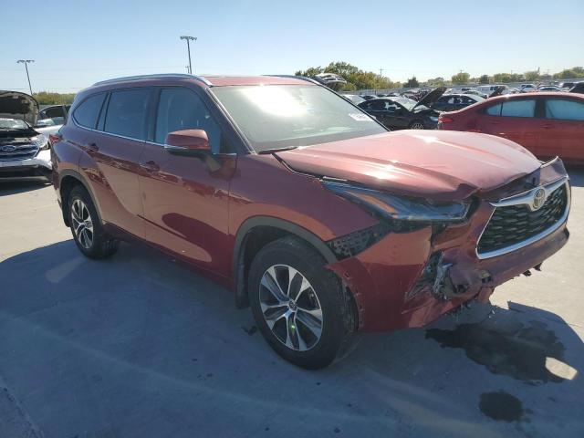 VIN 5TDGZRBH5MS067515 2021 Toyota Highlander, Xle no.4