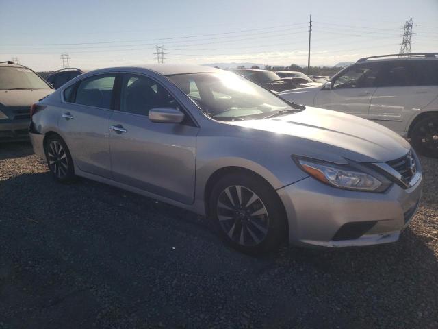 1N4AL3AP1HC108989 Nissan ALTIMA 2.5