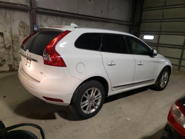  VOLVO XC60 2015 Білий