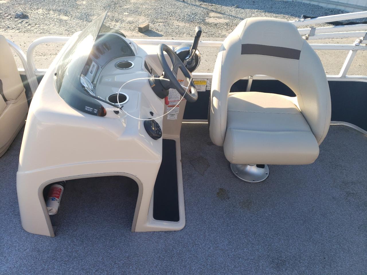 Lot #2199555813 2019 SUNT PARTYBARGE