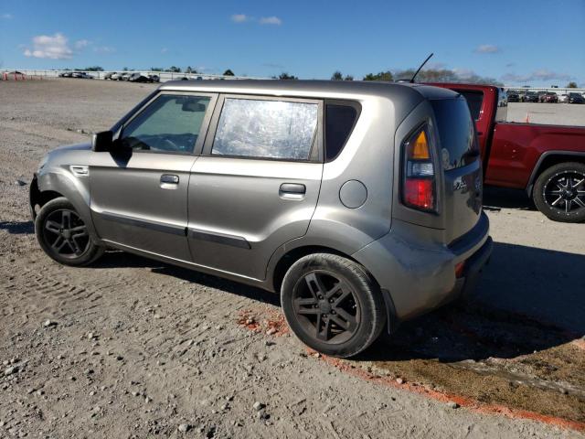2010 Kia Soul + VIN: KNDJT2A28A7053304 Lot: 72309913