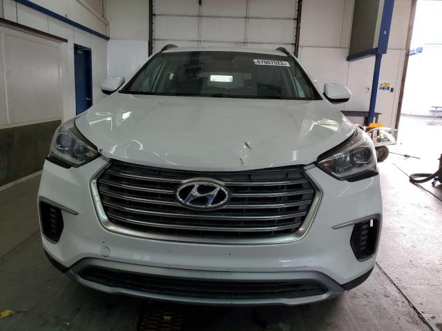 KM8SMDHFXHU228200 Hyundai Santa Fe Se