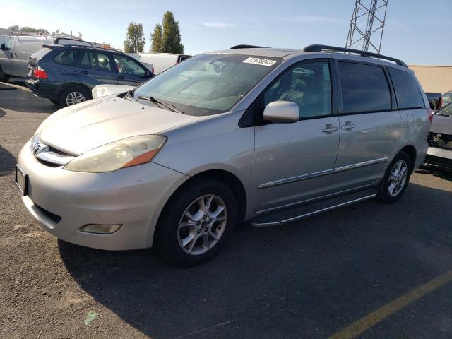 2006 Toyota Sienna XLE