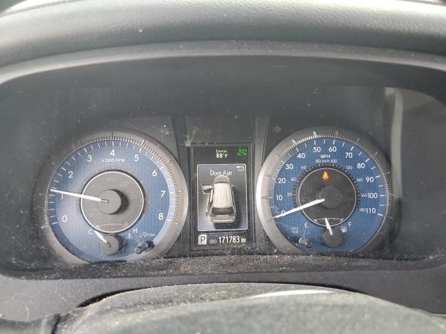 5TDYZ3DC8JS905373 Toyota SIENNA XLE