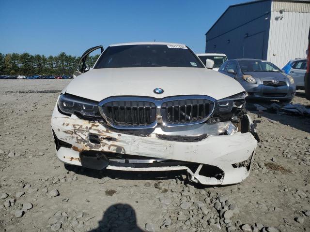 3MW5R7J04M8C20849 BMW 3 Series 330XI 5