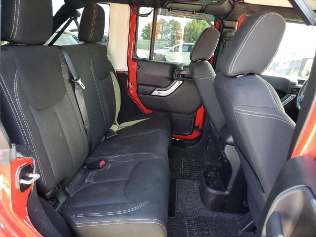 1C4BJWEG2FL586867 Jeep Wrangler Unlimited Sahara