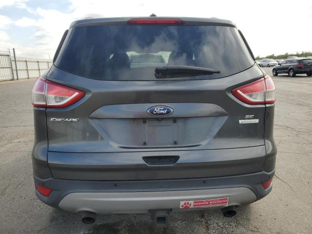 1FMCU0G95FUB14319 Ford ESCAPE SE