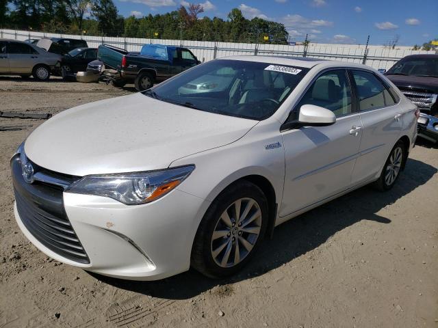 2015 Toyota Camry Hybrid 