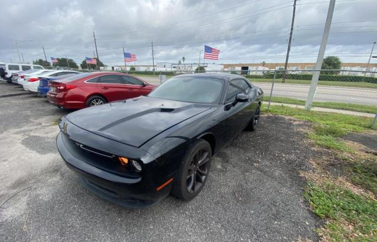 2C3CDZAG9JH242353 2018 Dodge Challenger Sxt