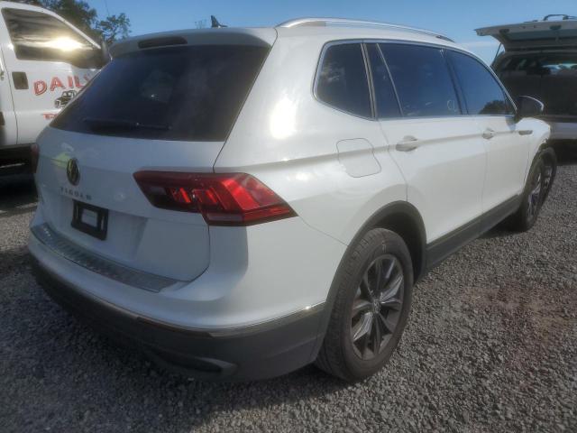 3VVNB7AX5PM096561 Volkswagen Tiguan SE 3