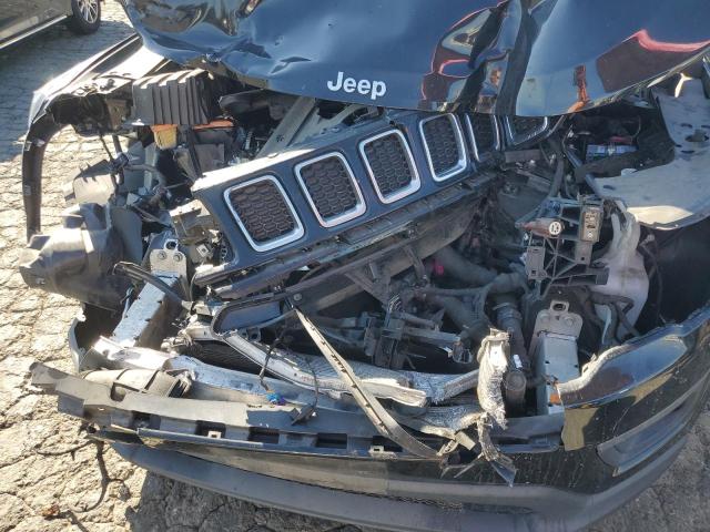 3C4NJCBB1JT466463 Jeep Compass Latitude