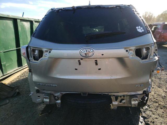  TOYOTA HIGHLANDER 2016 Золотий