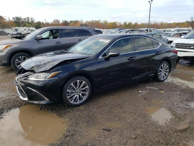 2020 Lexus ES 300h 