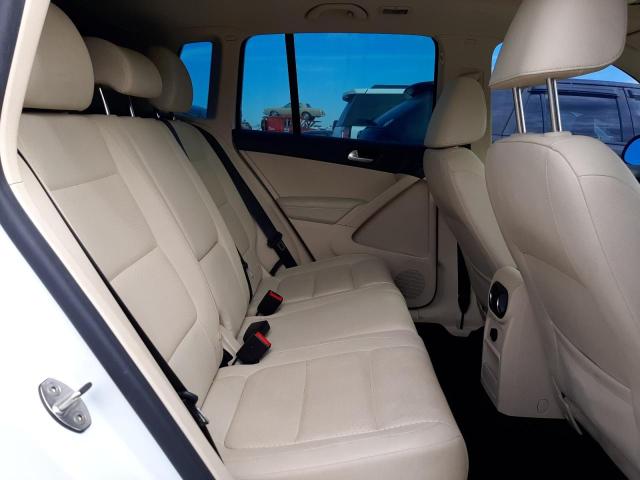 2017 VOLKSWAGEN TIGUAN WOL - WVGRV7AX6HK003185