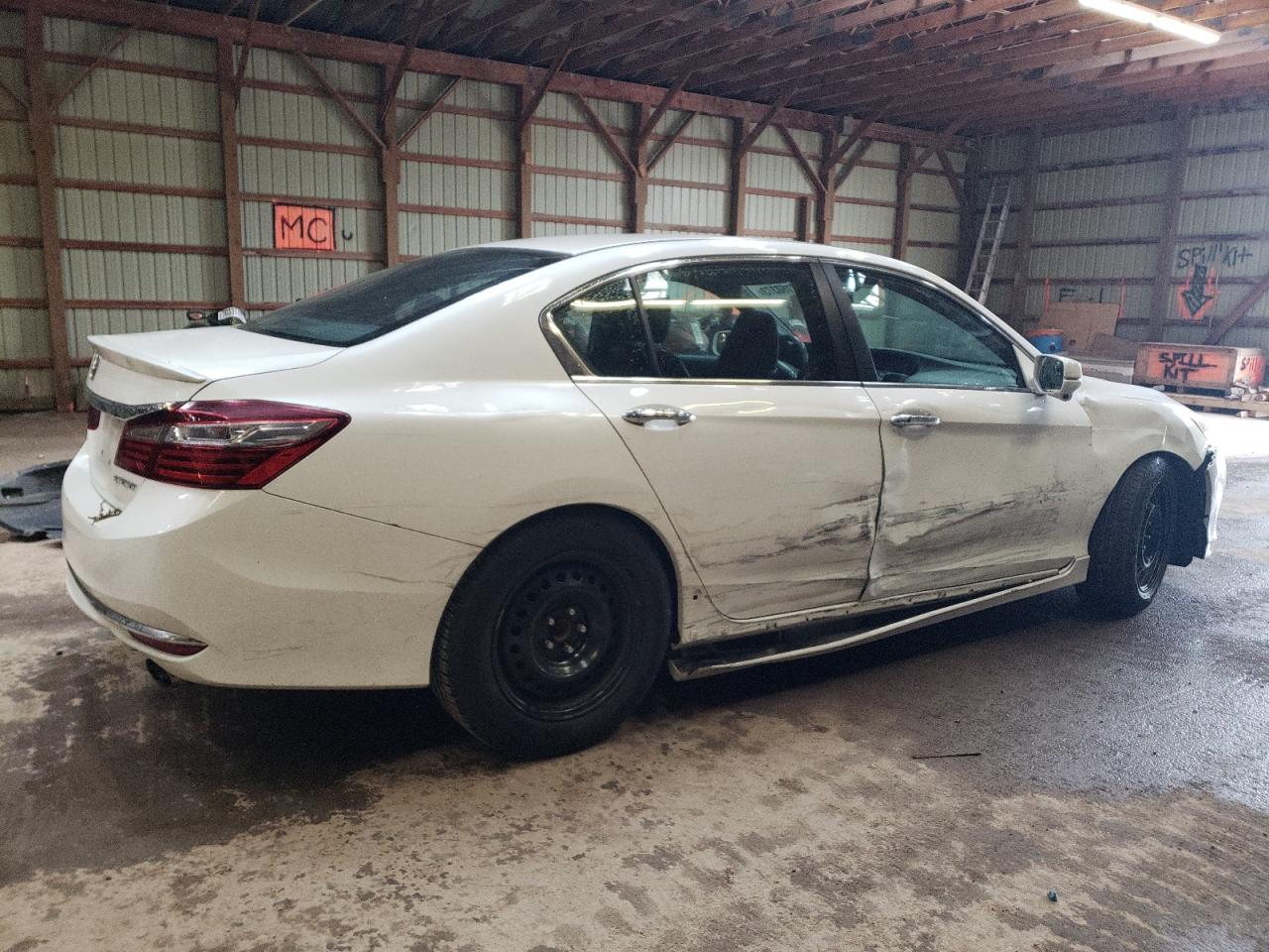 1HGCR2F54HA801670 HONDA ACCORD 2017