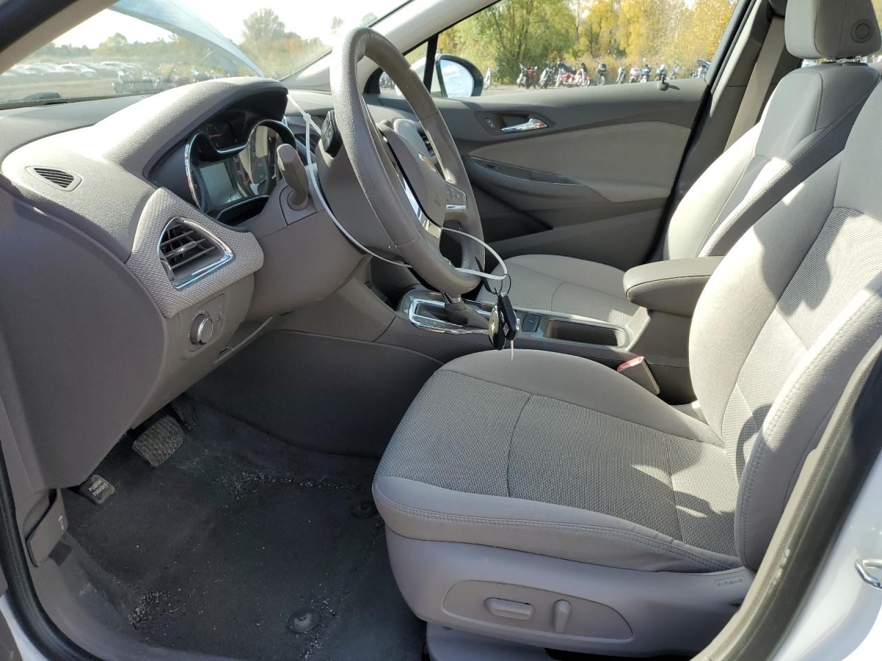 1G1BE5SM1J7178475 CHEVROLET CRUZE 2018