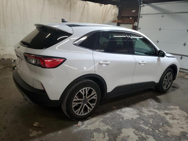 1FMCU0H6XNUA46523 Ford ESCAPE SEL