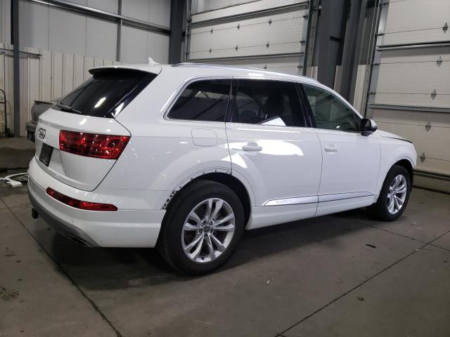 VIN WA1LHAF71KD021218 2019 Audi Q7, Premium Plus no.3