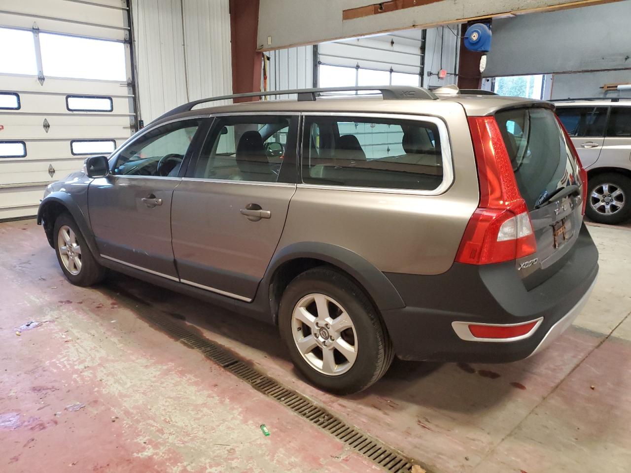 YV4960BZXA1084435 2010 Volvo Xc70 3.2